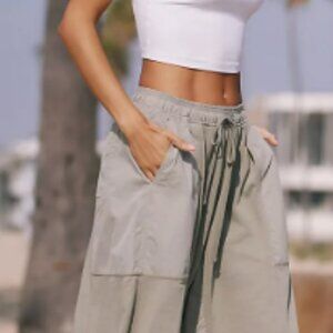 Anthropologie // Daily Practice // Stripe-Lined Parachute Pants // L